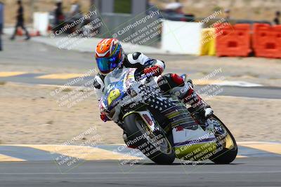 media/Apr-09-2022-SoCal Trackdays (Sat) [[c9e19a26ab]]/Turn 2 (1140am)/